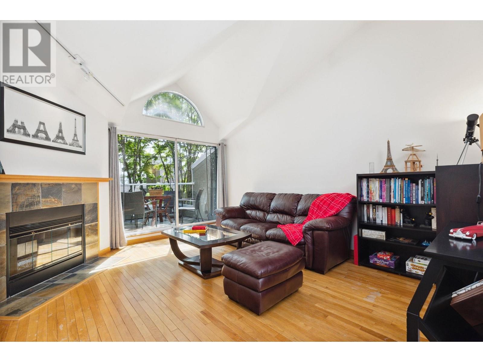 2318 QUAYSIDE COURT, Vancouver