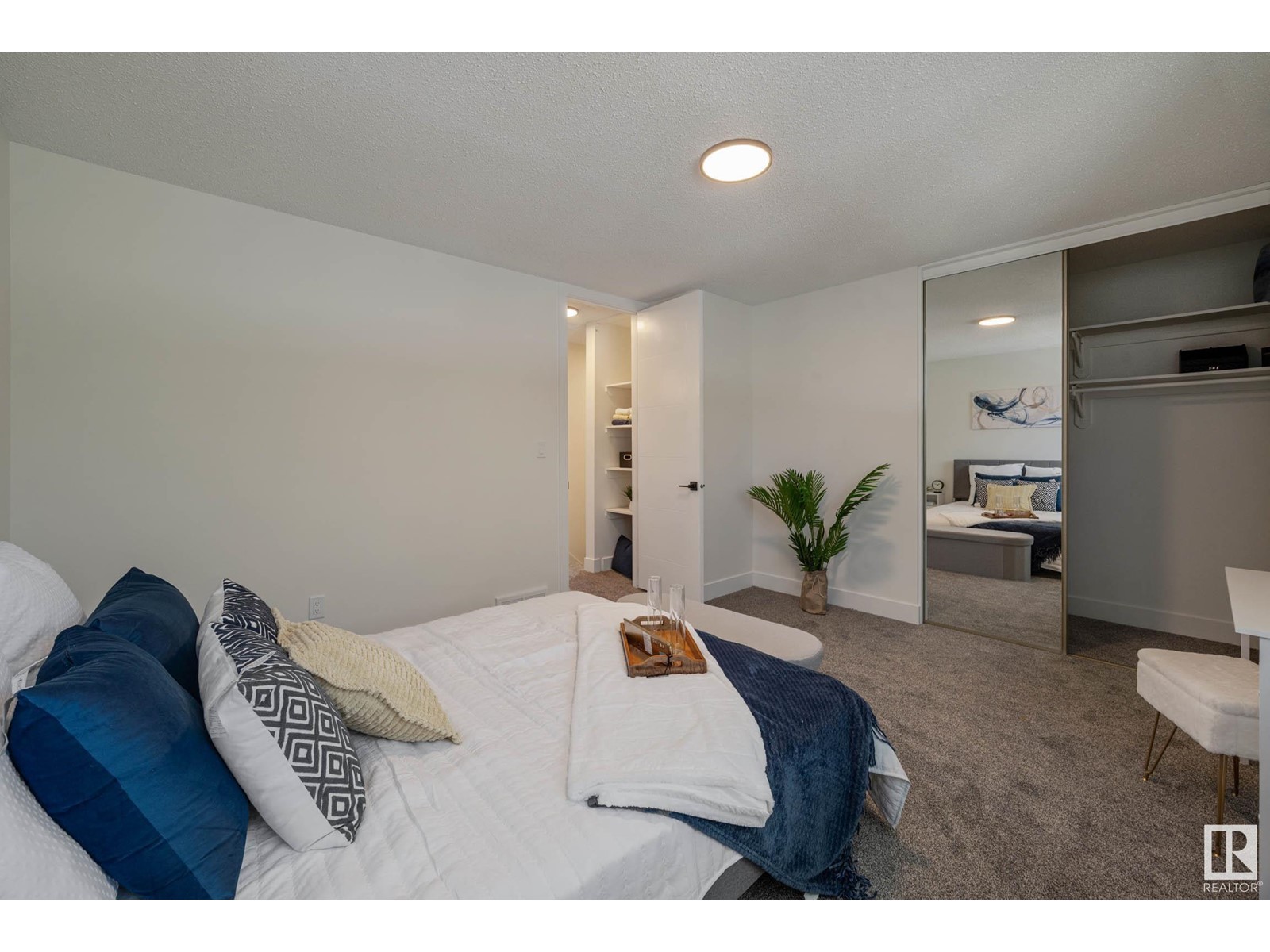 10630 Beaumaris RD NW, Edmonton
