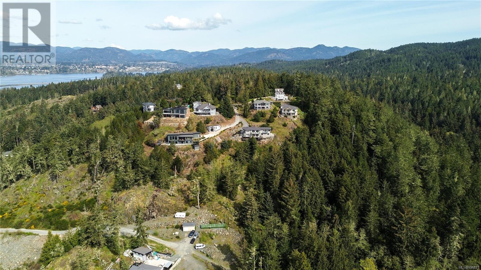 7470 Thornton Hts, Sooke