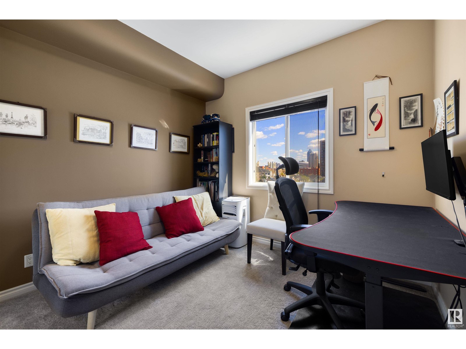 #609 10235 112 ST NW, Edmonton