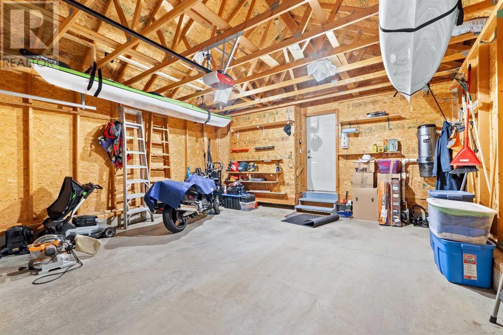 Single Family House for Sale in  Somerset Close SW Somerset Calgary 