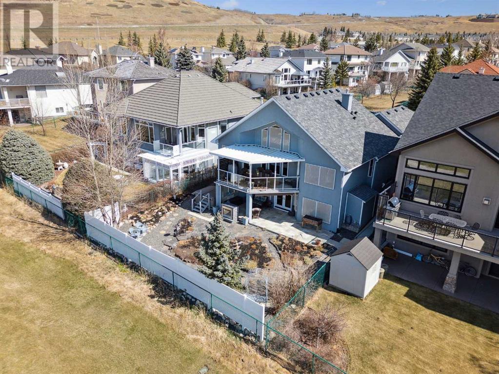 32 Gleneagles Close, Cochrane, Alberta