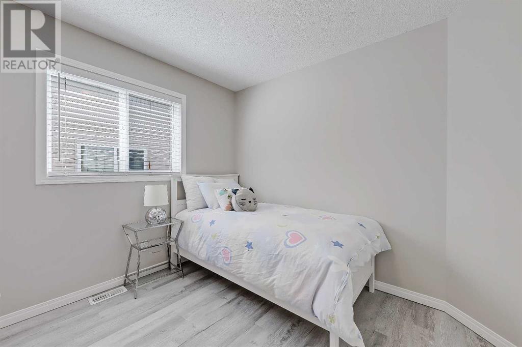 Single Family House for Sale in  Sage Bank Grove NW Sage Hill Calgary 