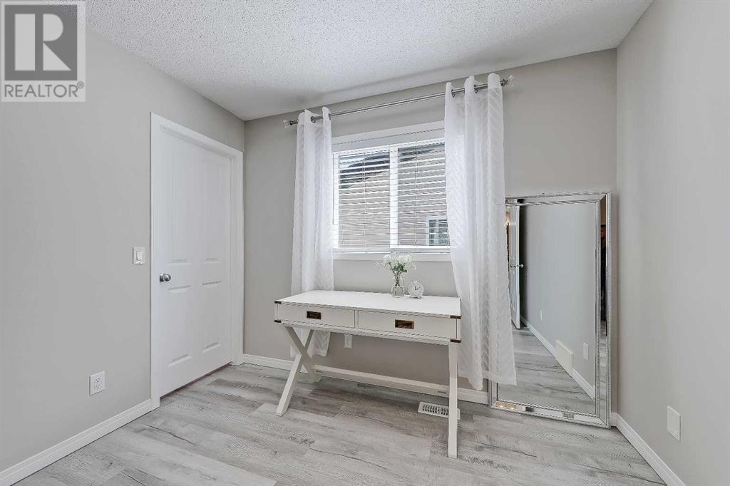 Single Family House for Sale in  Sage Bank Grove NW Sage Hill Calgary 