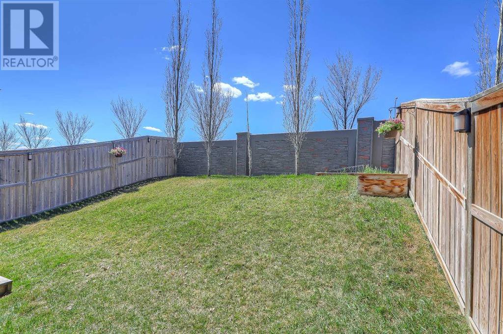 Single Family House for Sale in  Sage Bank Grove NW Sage Hill Calgary 
