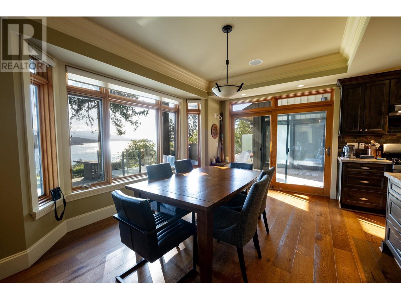 7626 EUREKA AVENUE, Halfmoon Bay