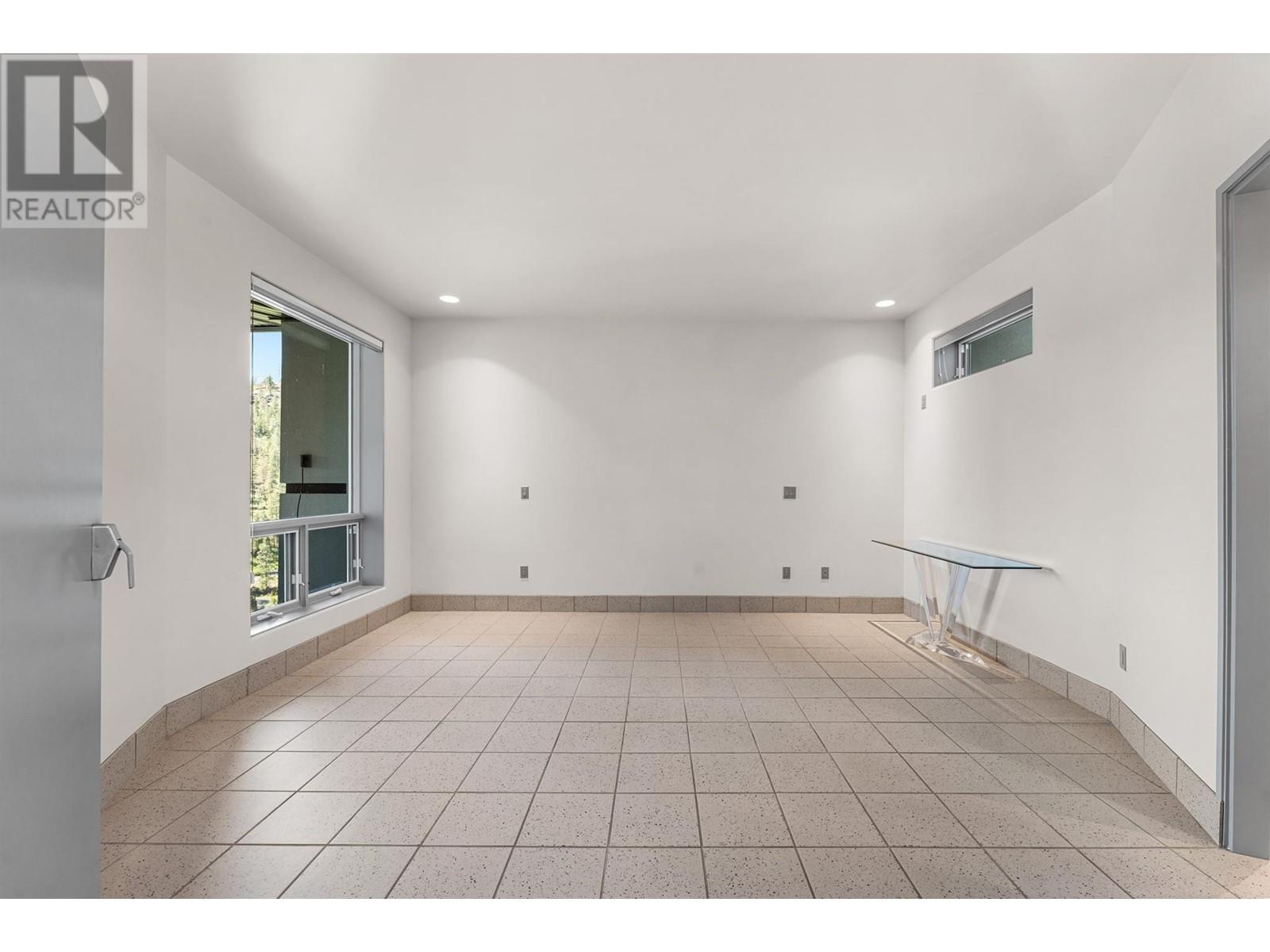  464 Grainger Road, Kelowna