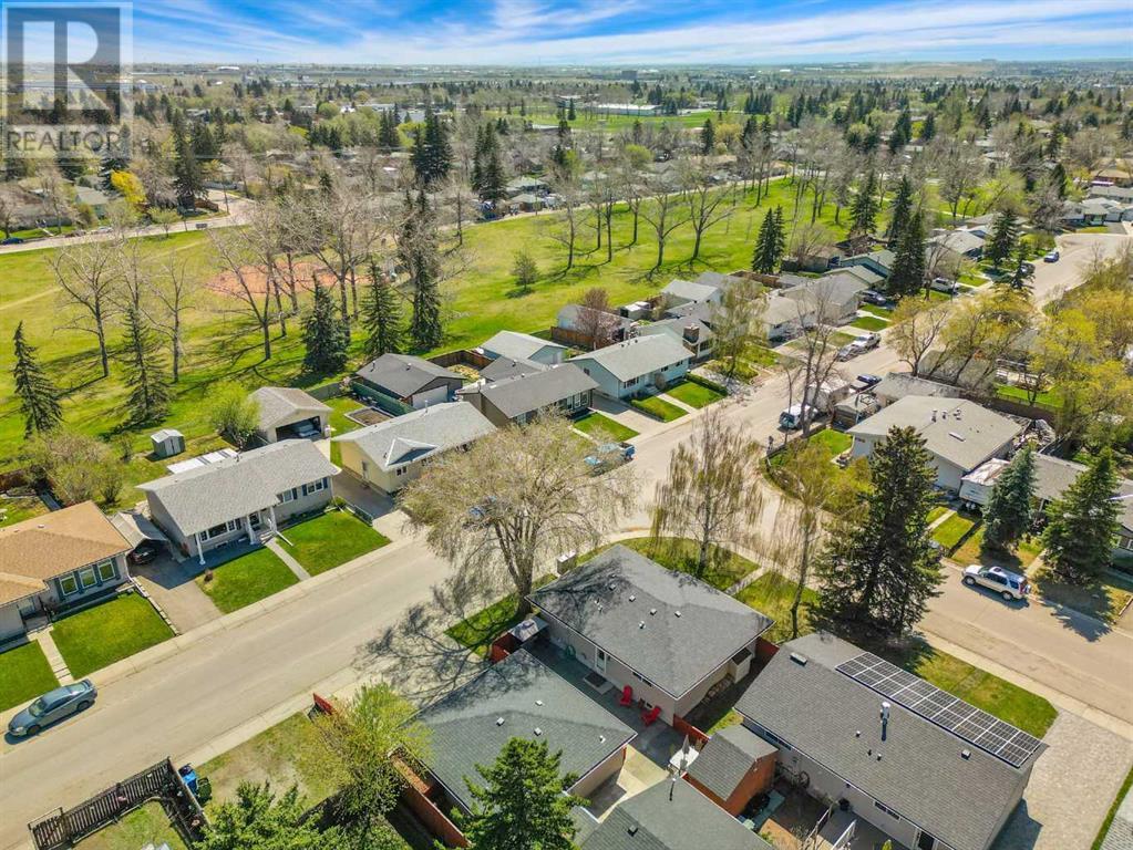 Single Family House Bungalow for Sale in  Lynnview Crescent SE Ogden Calgary 