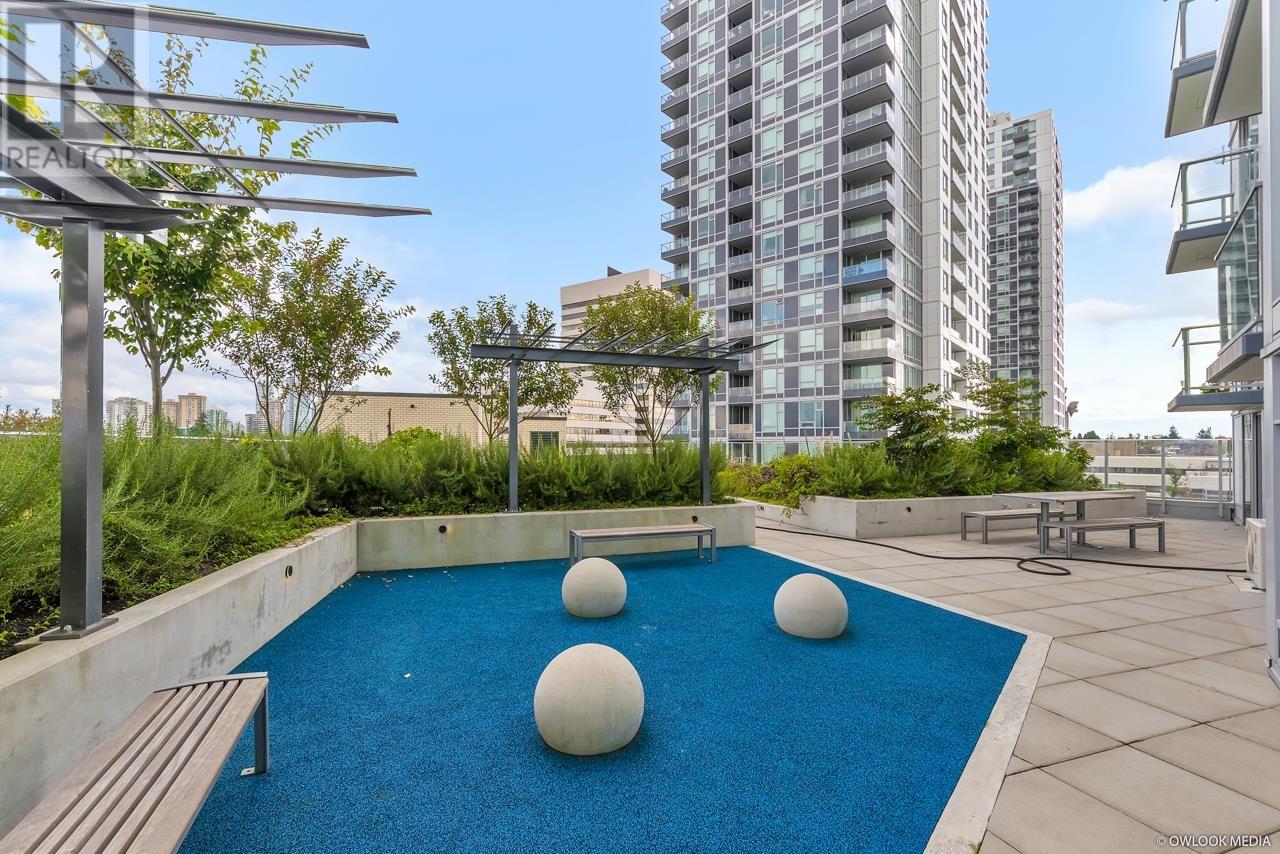Photo 8 of 709 5470 Ormidale Street, Vancouver BC