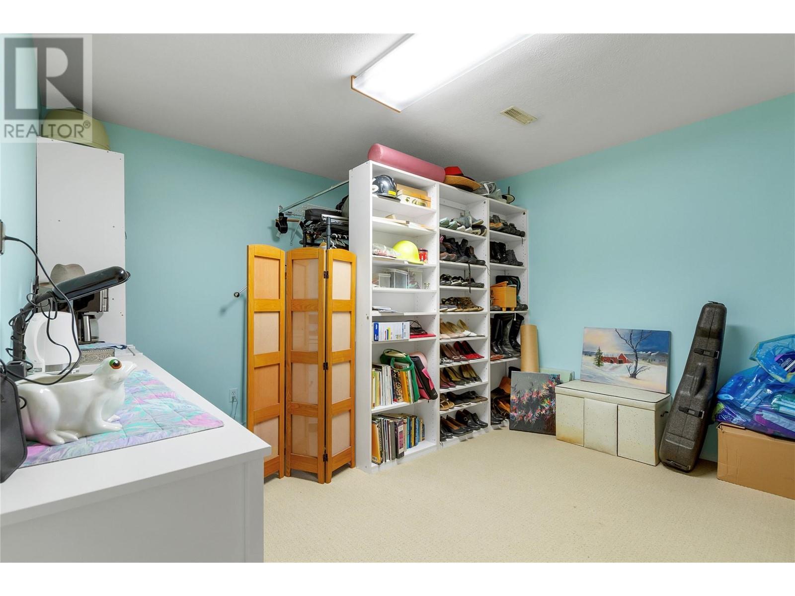 8700 Clerke Road Unit# 1, Coldstream