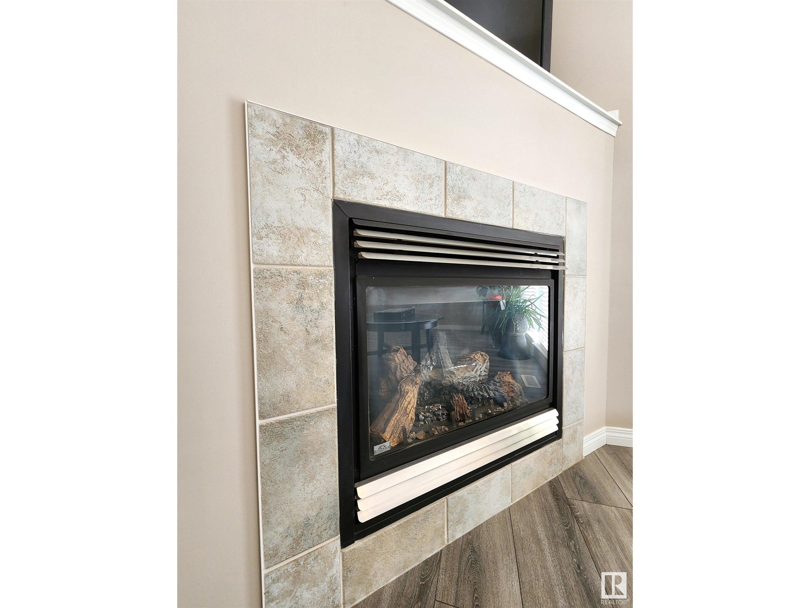 3709 22A ST NW, Edmonton