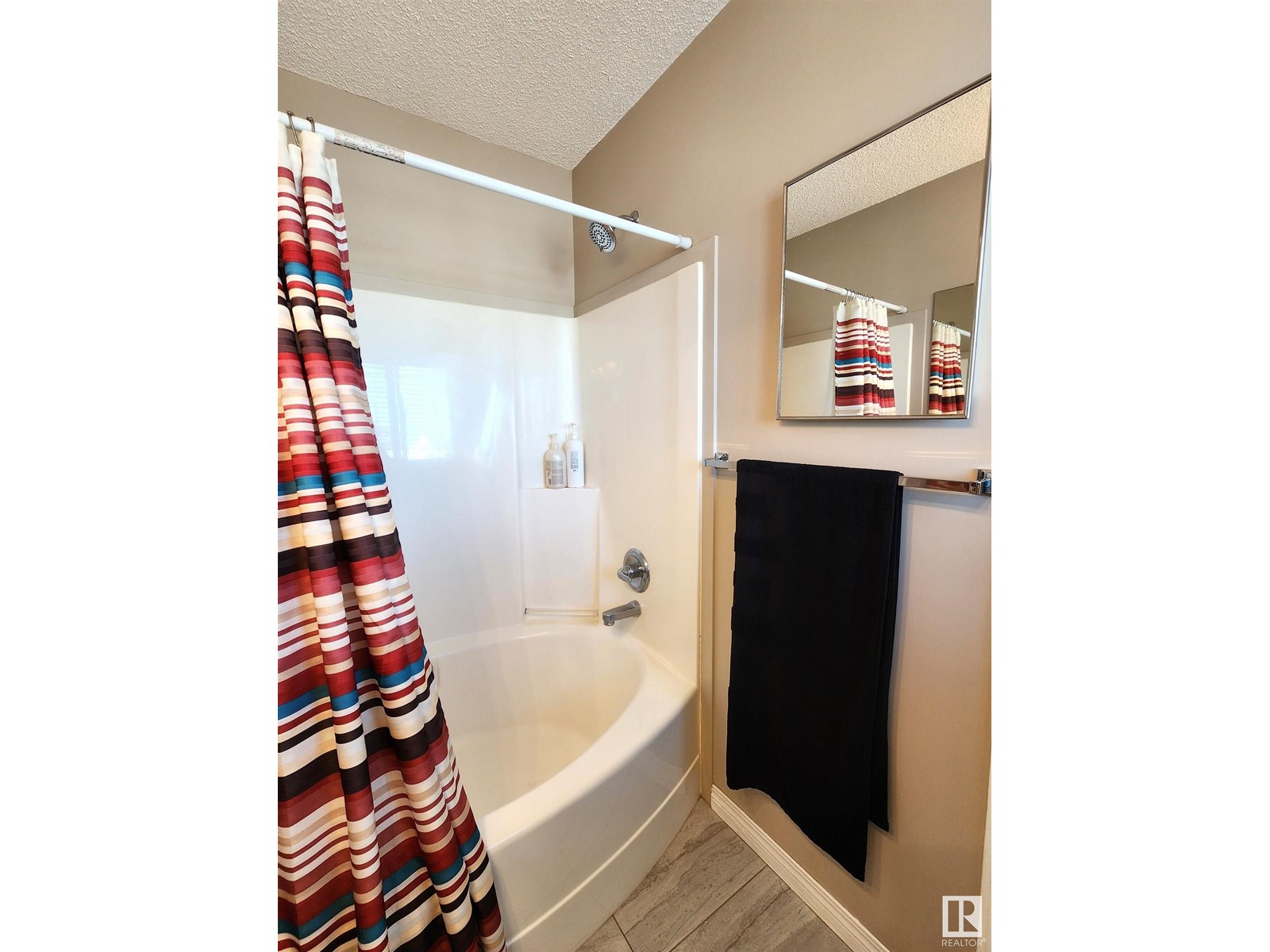 3709 22A ST NW, Edmonton