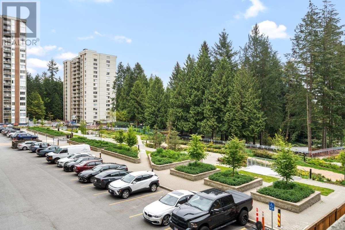 307 2016 FULLERTON AVENUE, North Vancouver
