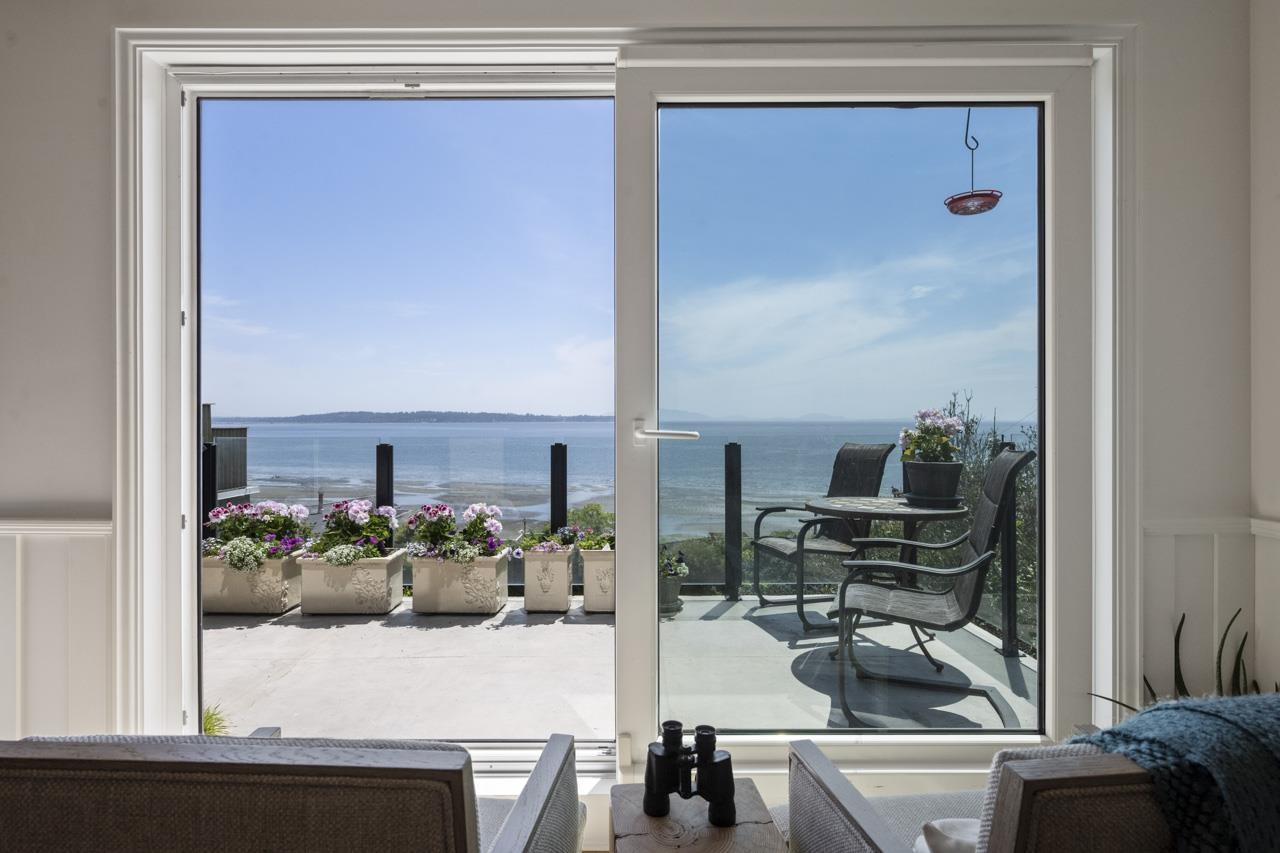 Photo 5 of 14553 Sunset Drive, White Rock BC