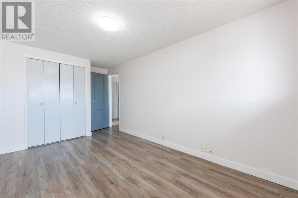 Single Family House for Sale in  A Avenue SE Forest Heights Calgary 