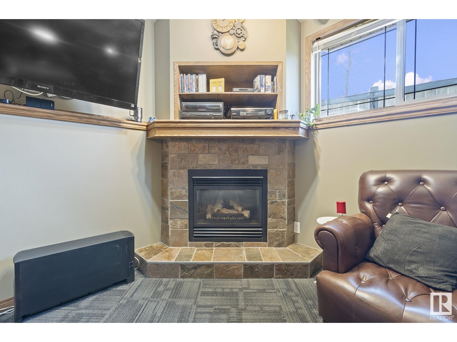 1 DILLWORTH CR, Spruce Grove