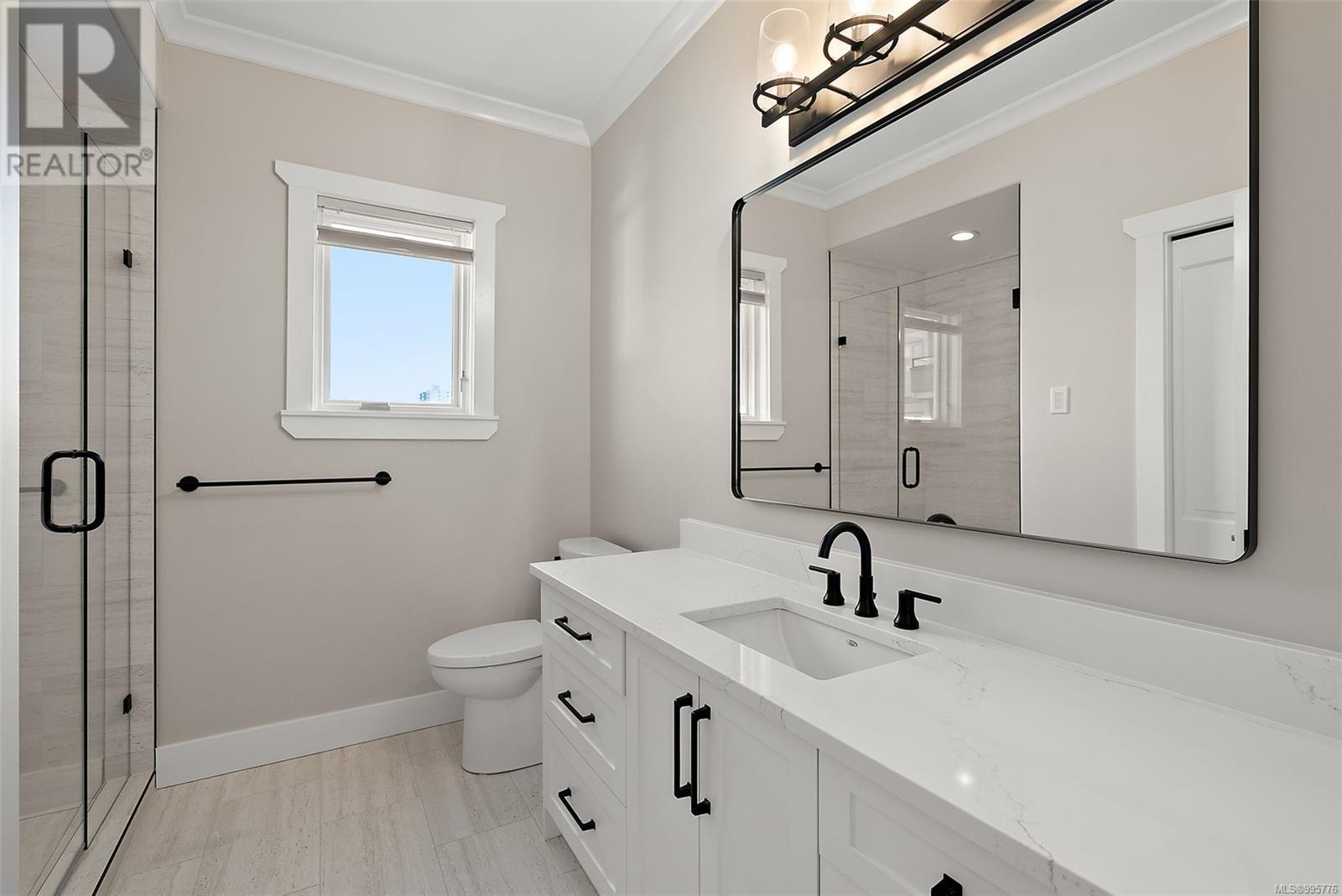 Photo 22 of 2 338 Dallas Rd, Victoria BC