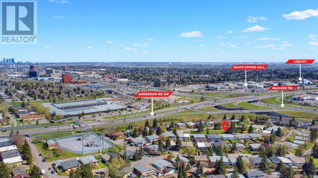Single Family House Bi-level for Sale in  Canfield Road SW Canyon Meadows Calgary 