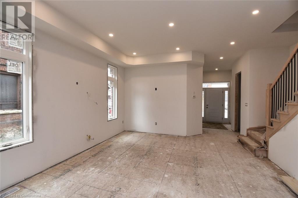 Photo 11 of 279 Hess Street S, Hamilton ON