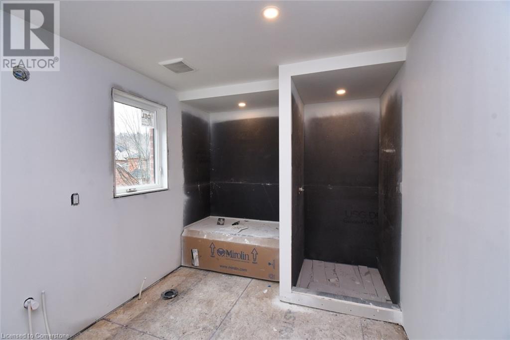 Photo 20 of 279 Hess Street S, Hamilton ON