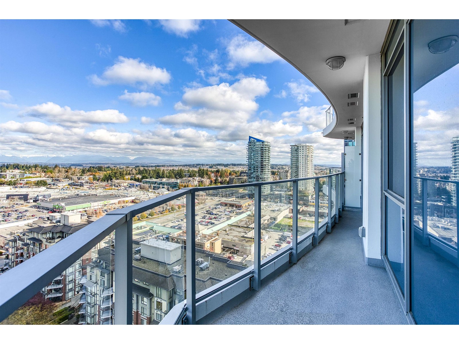 1902 1500 MARTIN STREET, White Rock