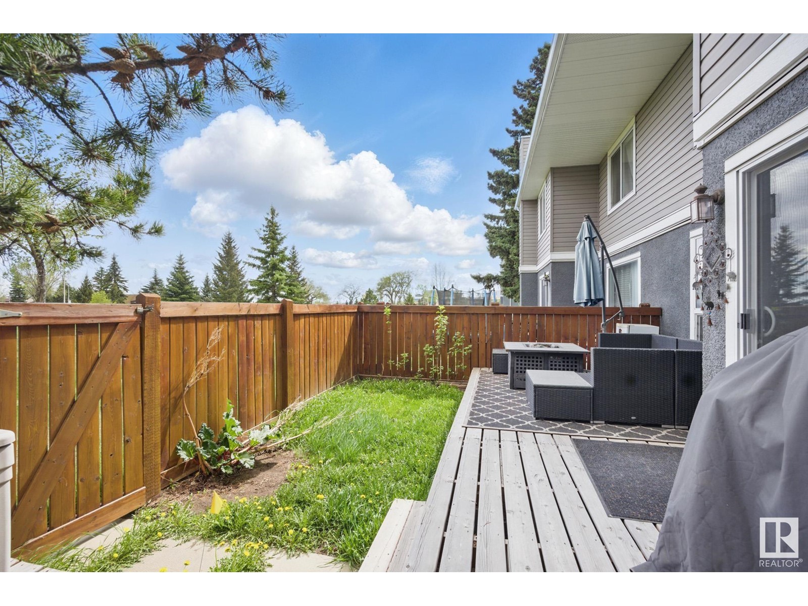 554 LAKEWOOD ROAD N NW, Edmonton