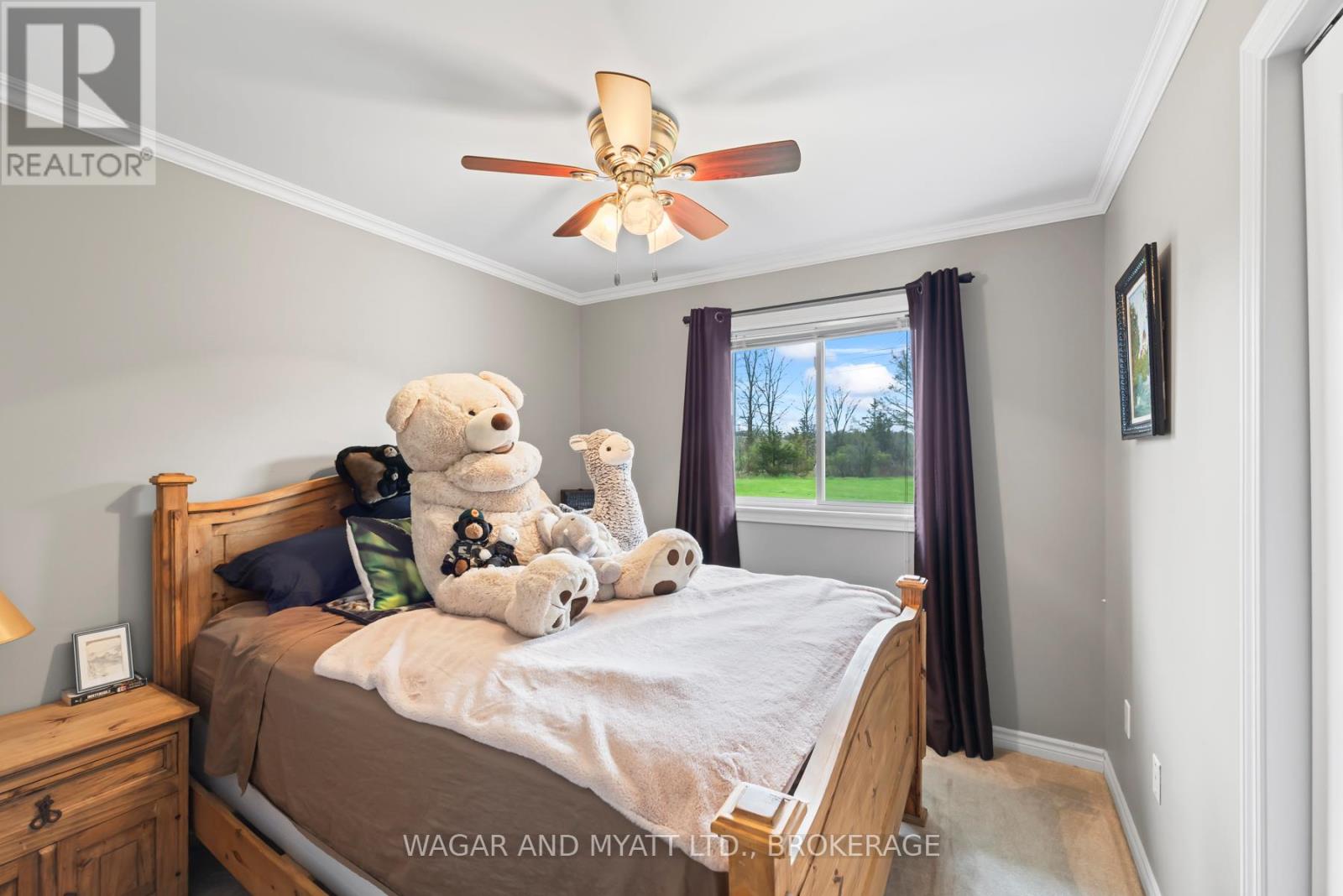 Photo 13 of 93 Henry Street, Greater Napanee ON