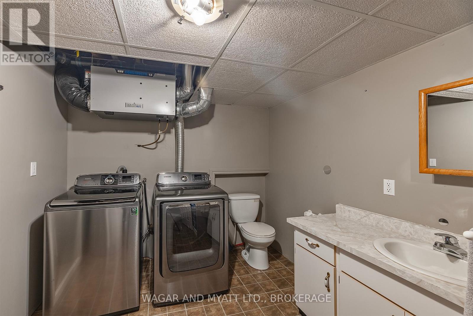 Photo 22 of 93 Henry Street, Greater Napanee ON