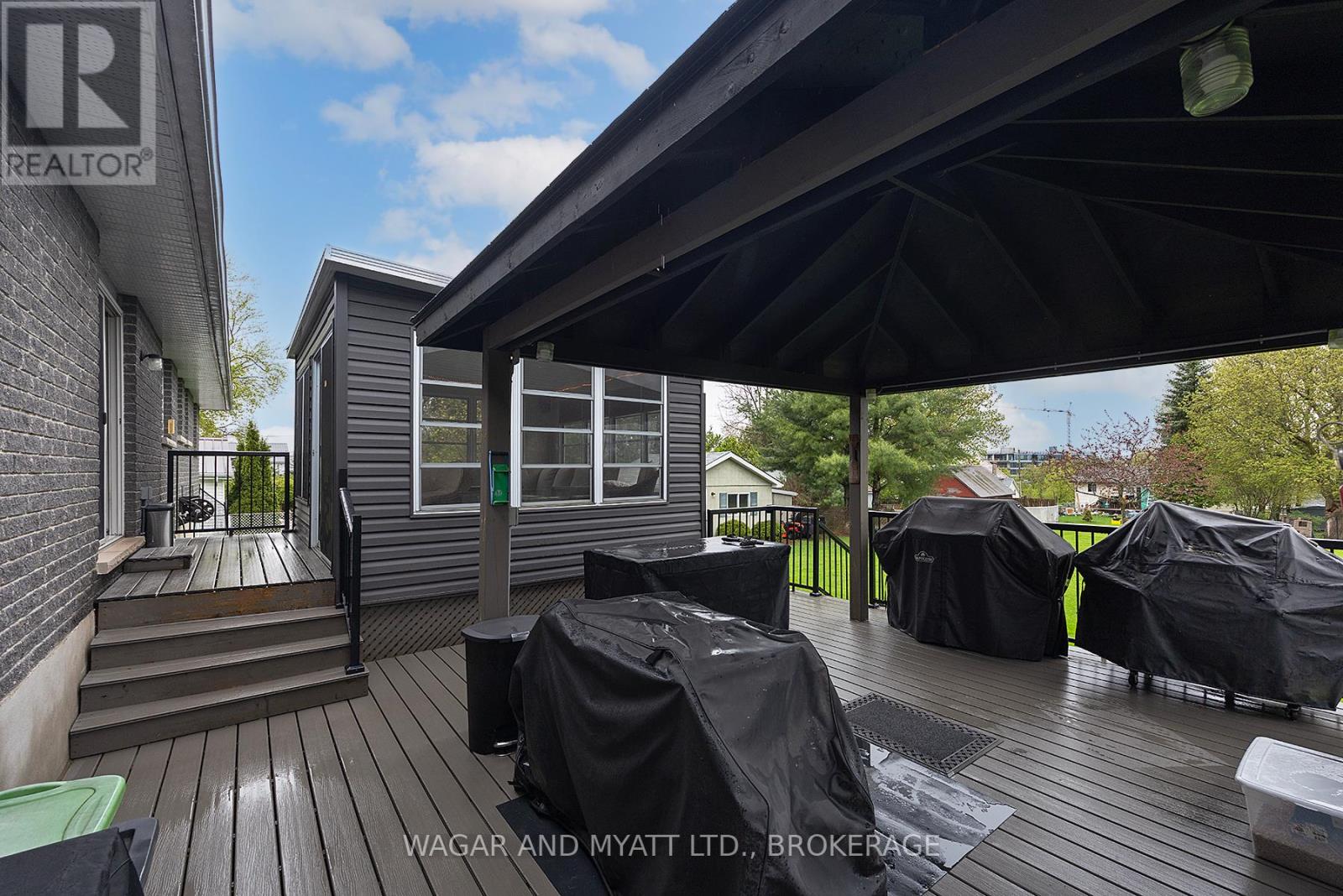 Photo 3 of 93 Henry Street, Greater Napanee ON