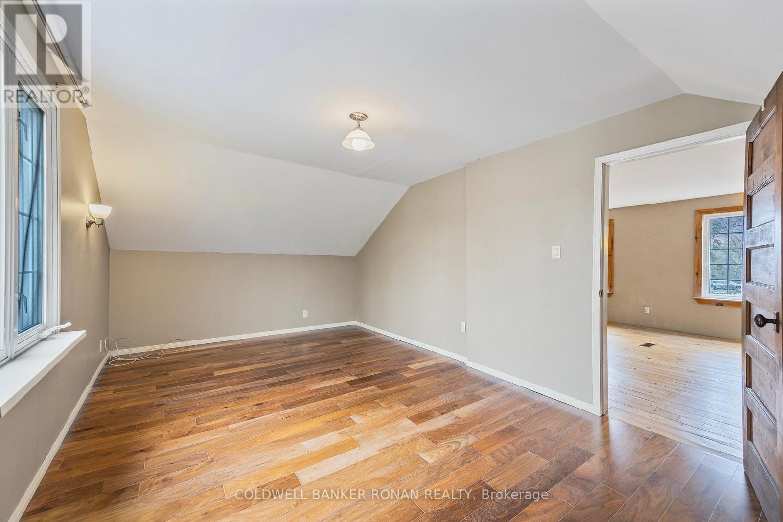 Photo 21 of 40 Queen Street, New Tecumseth ON