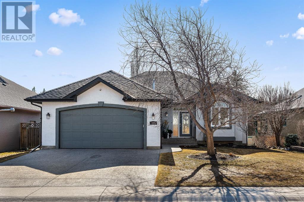 113 West Terrace Point, Cochrane, Alberta