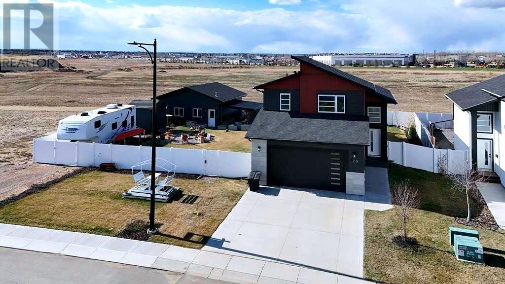 70 Parlby Crescent, Lacombe