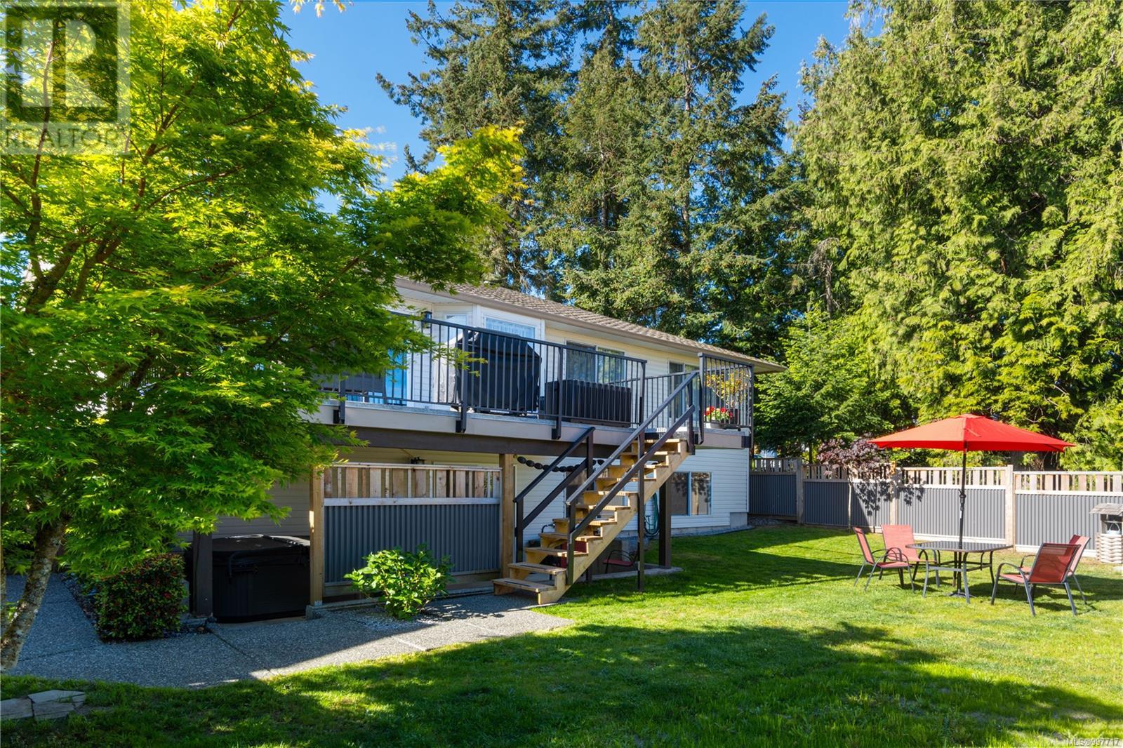 6066 Clarence Way, Nanaimo
