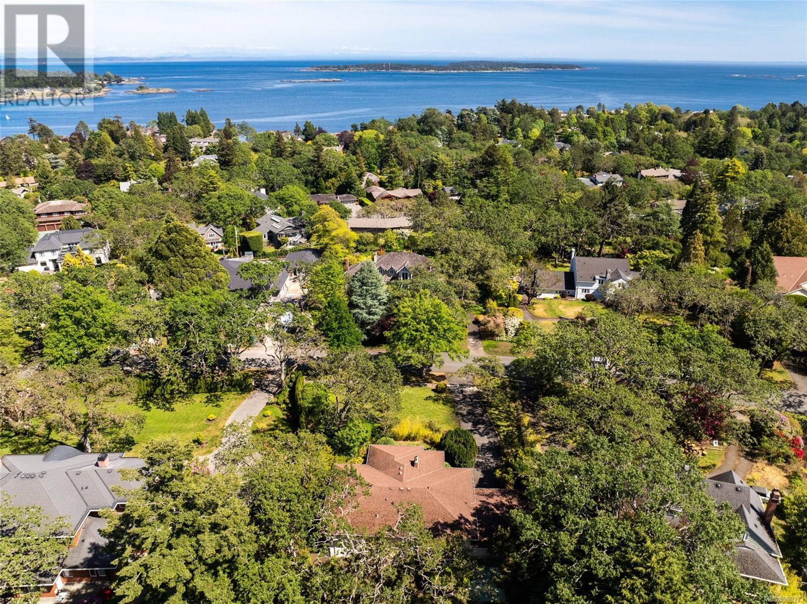  3250 Ripon Road, Oak Bay