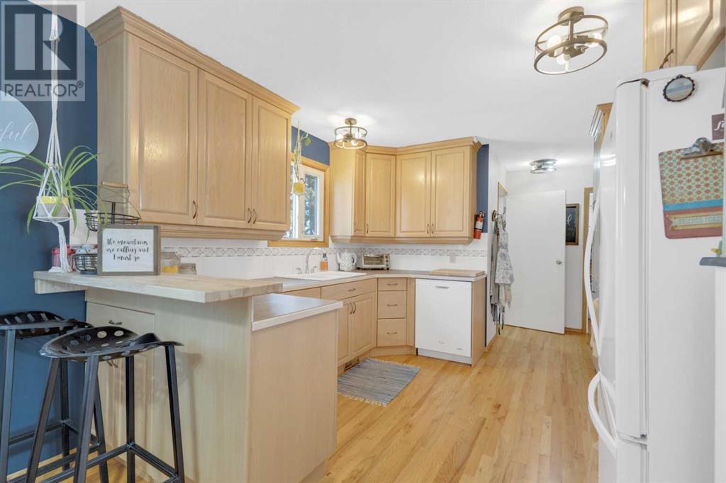 27 Willow Crescent, Lacombe