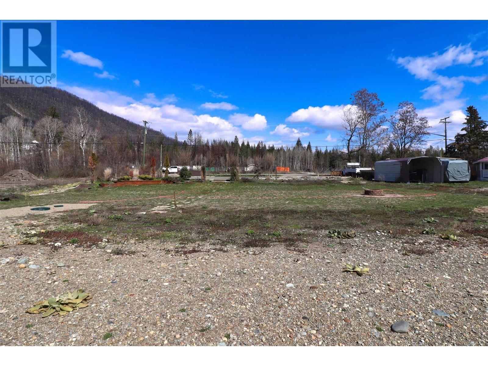 1497 LITTLE SHUSWAP Road, Chase