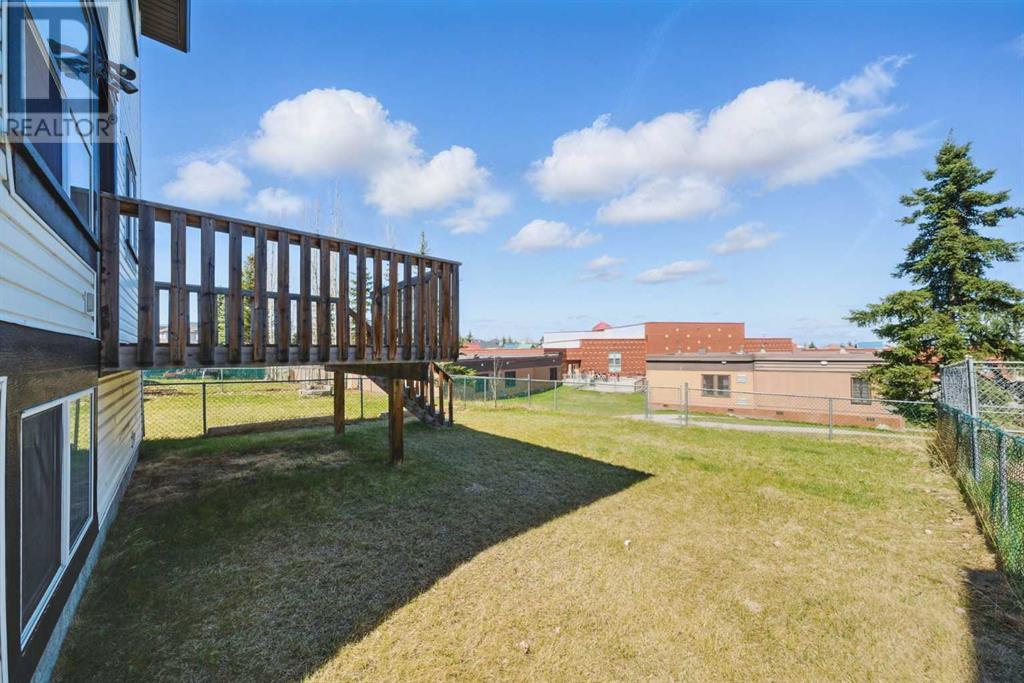 Single Family House for Sale in  Bridlewood Way SW Bridlewood Calgary 