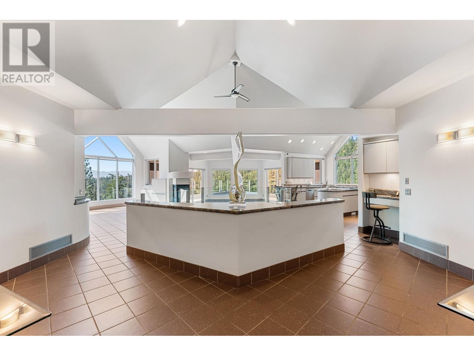 464 Grainger Road, Kelowna