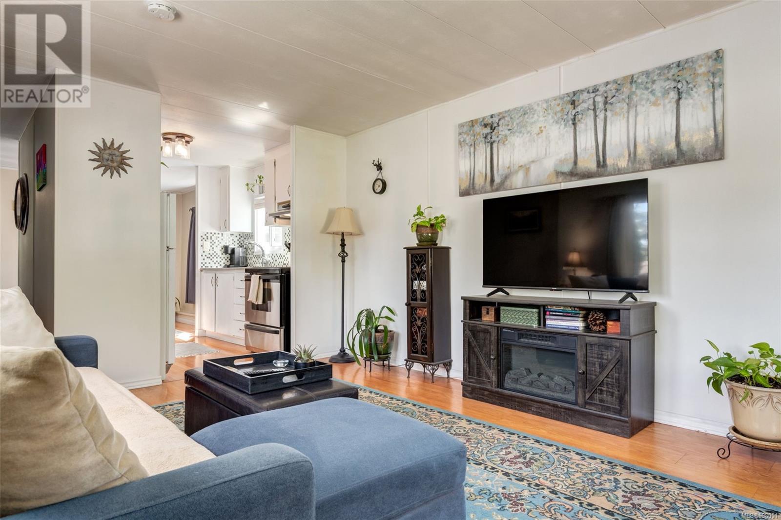 17 61 12th St, Nanaimo