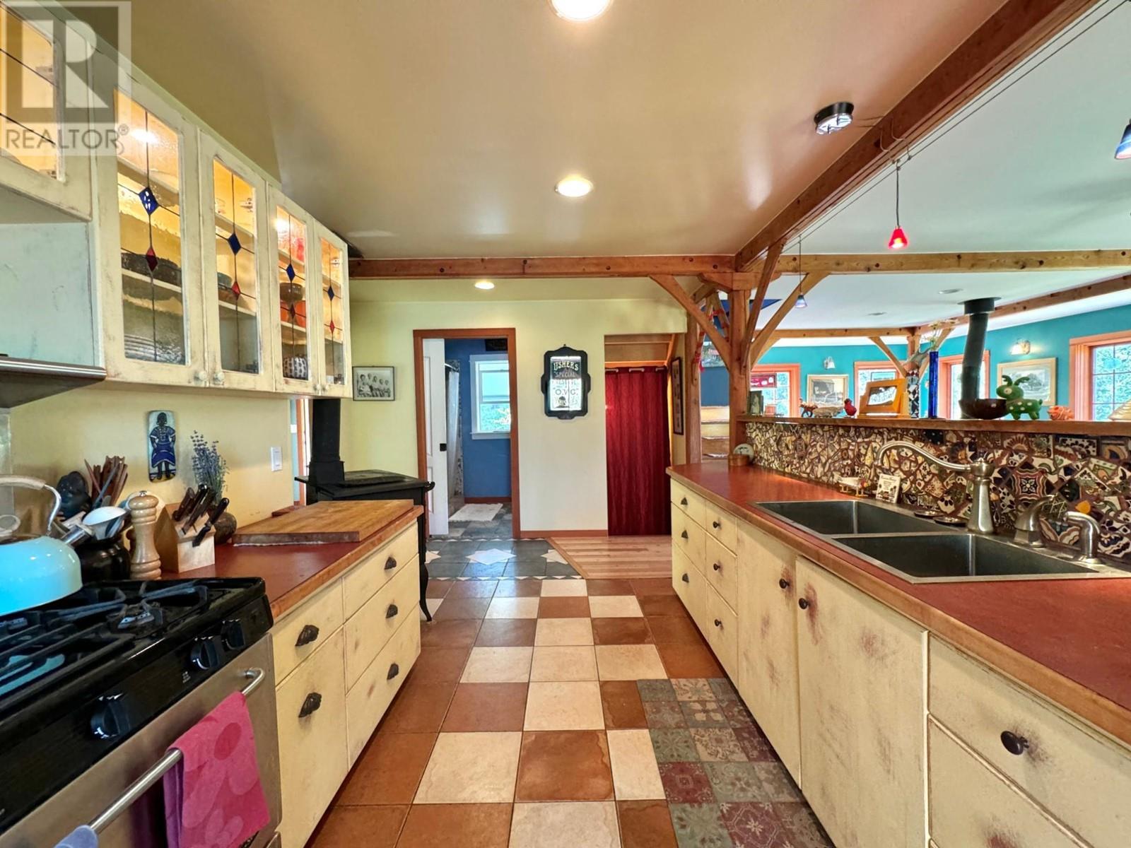 Photo 11 of 395 Boven Road, Nelson BC