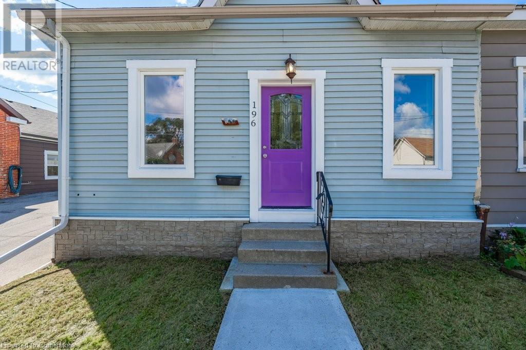 Photo 4 of 196 Picton Street, Hamilton ON