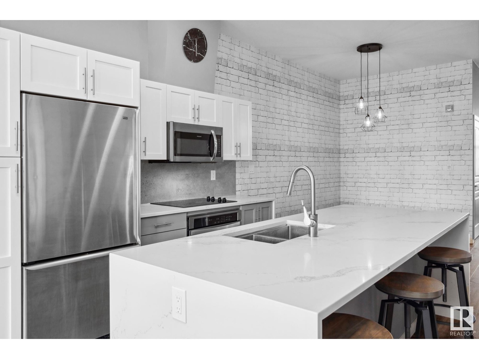 #447 10403 122 ST NW, Edmonton