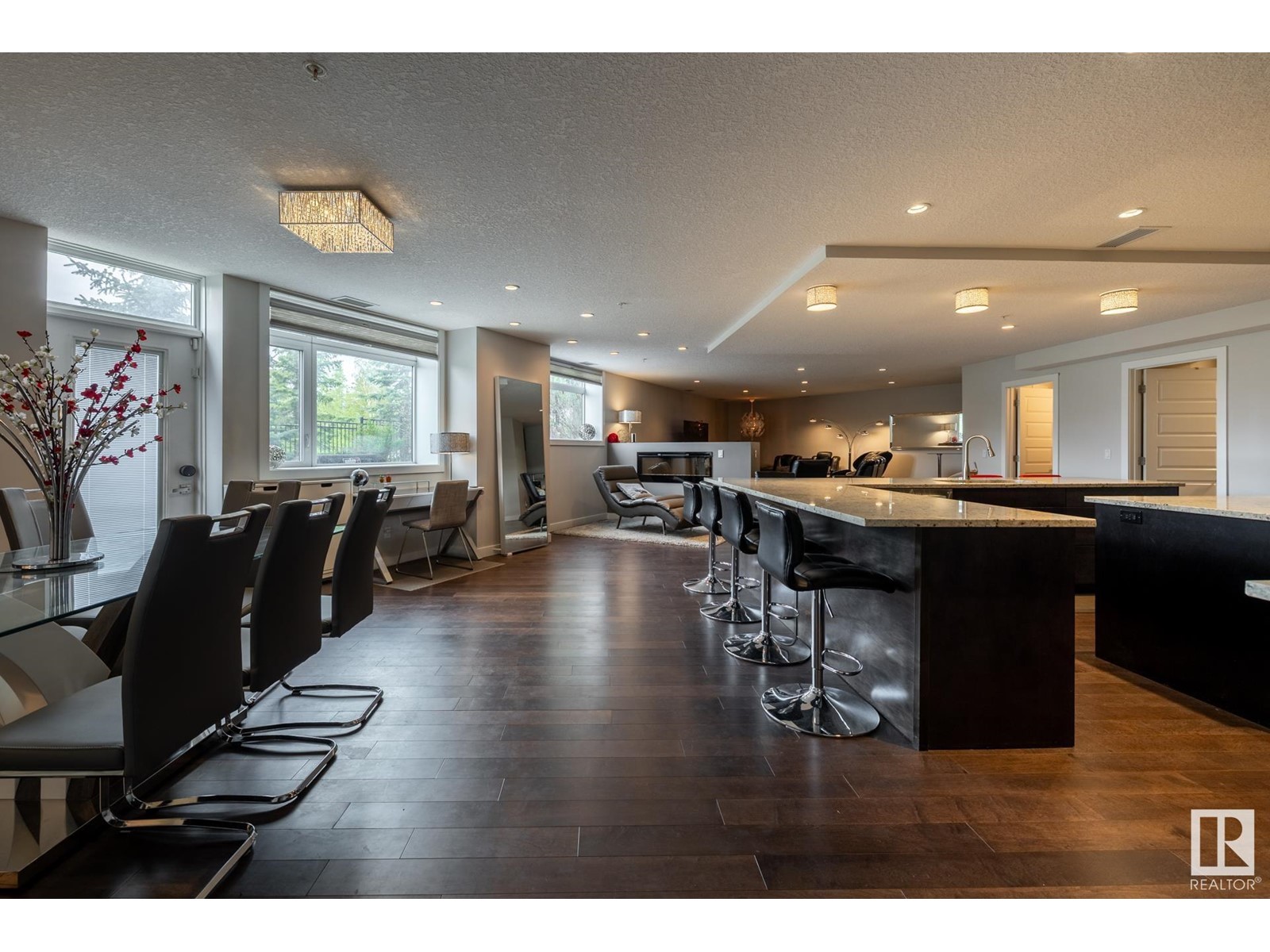 #122 5151 windermere BV SW, Edmonton