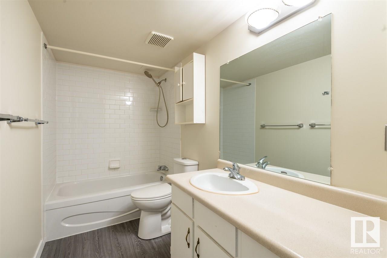 #902 10125 109 ST NW, Edmonton