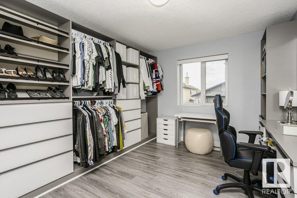 4713 161 AV NW NW, Edmonton