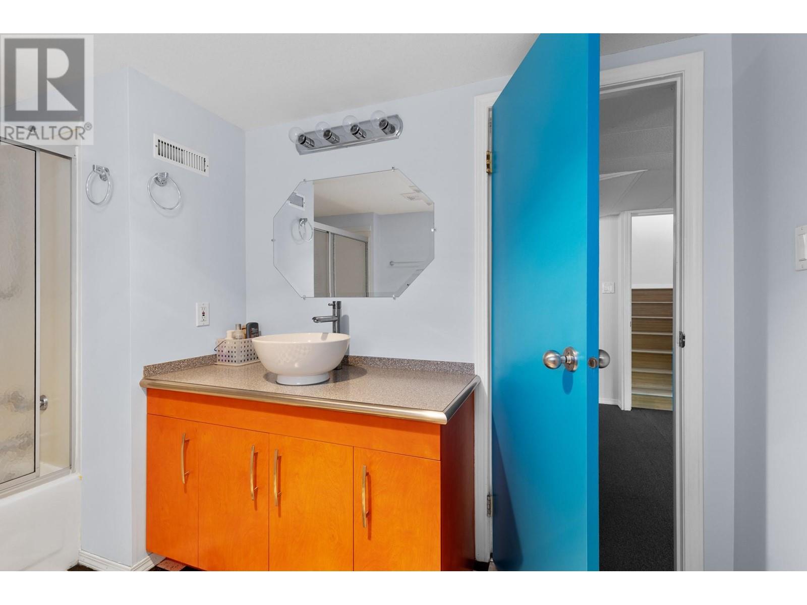  2283 Blair Court, Lake Country