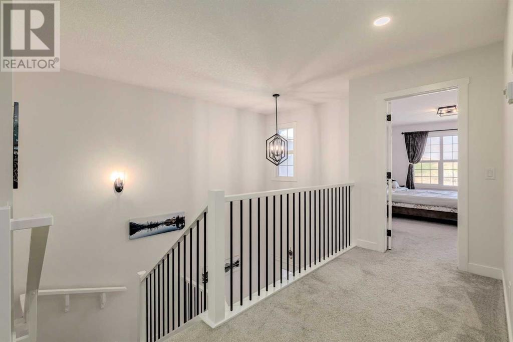 Single Family House for Sale in  Walcrest View SE Walden Calgary 
