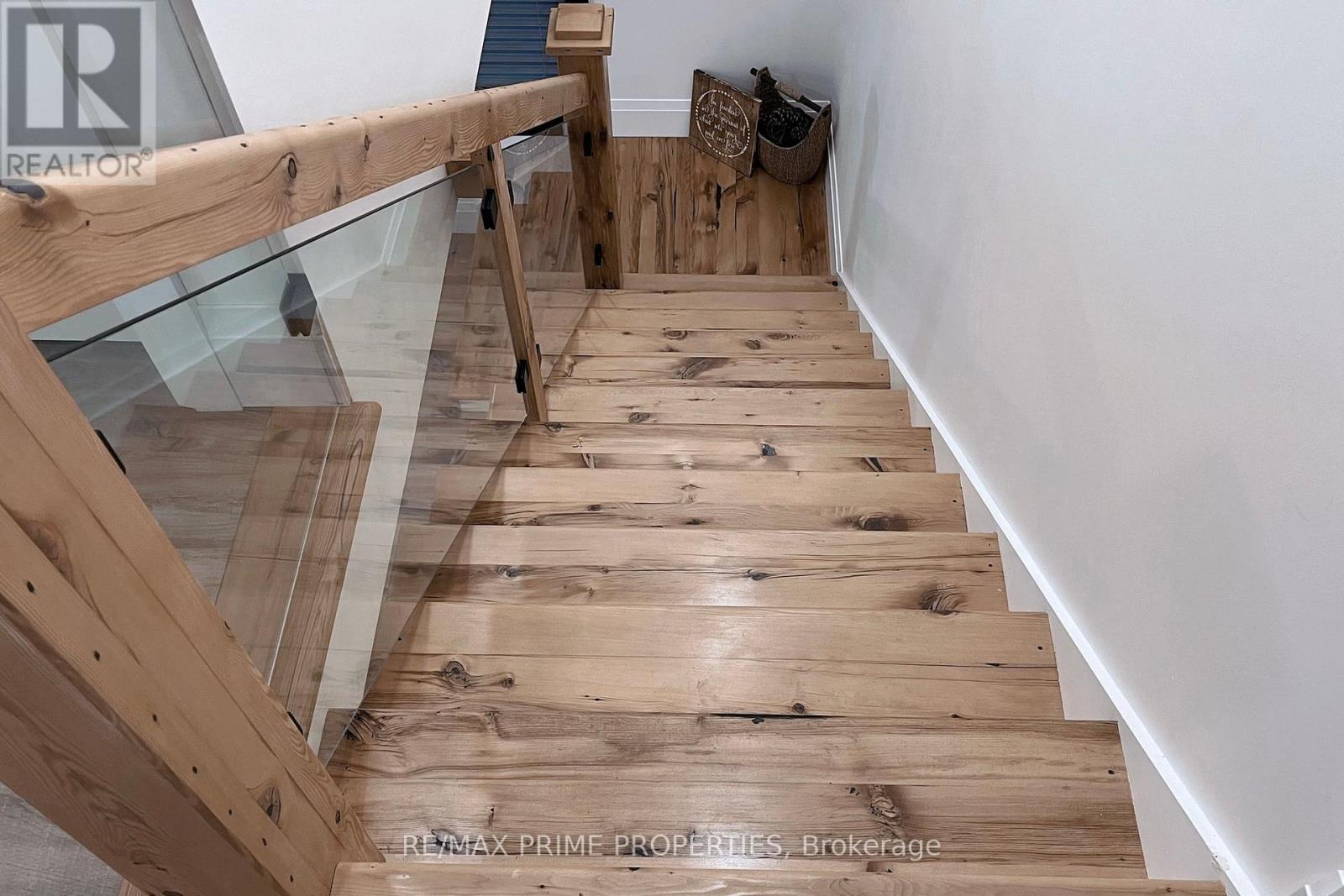 Photo 29 of 190 Maple Street, Bracebridge ON
