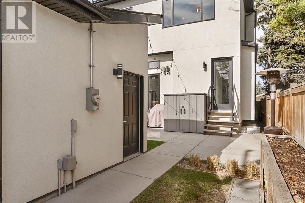 Single Family House for Sale in   Street SW Killarney/Glengarry Calgary 