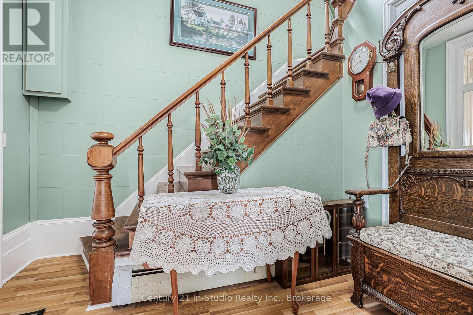 Photo 17 of 489 Lambton Street W, West Grey ON